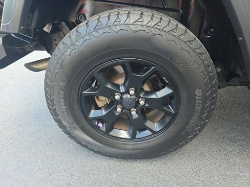 Used 2020 Jeep Wrangler Unlimited Sport AWD/4WD image 28