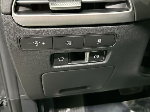 Used 2023 Hyundai Palisade Limited image 18