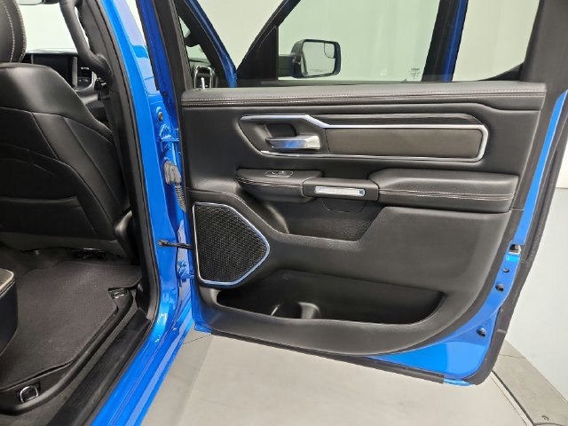 Used 2024 RAM 1500 Laramie AWD/4WD image 26