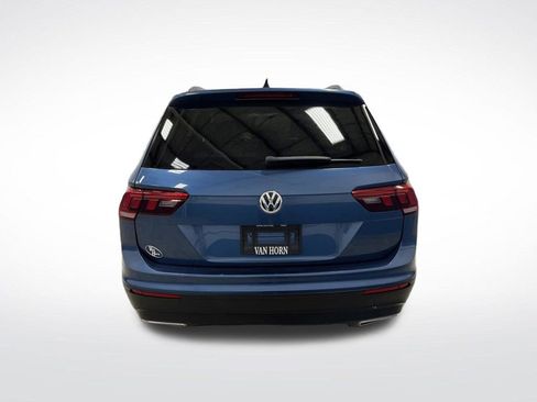 Used 2020 Volkswagen Tiguan S image 11