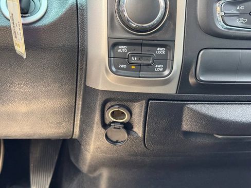 Used 2016 RAM 1500 Big Horn AWD/4WD image 15
