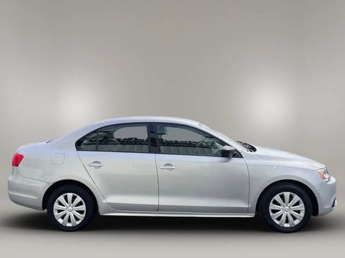 Used 2013 Volkswagen Jetta Sedan FWD image 4