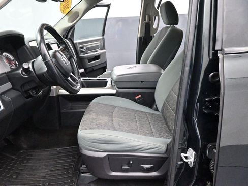 Used 2016 RAM 1500 SLT AWD/4WD image 12