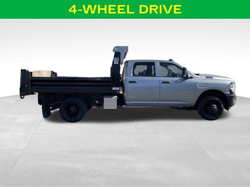 Used 2022 RAM 3500 Tradesman image 6