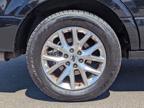Used 2017 Ford Expedition Limited AWD/4WD image 49