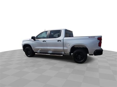 Used 2021 Chevrolet Silverado 1500 LT Trail Boss image 6