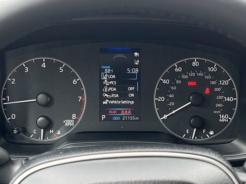 Used 2024 Toyota Corolla SE FWD image 20