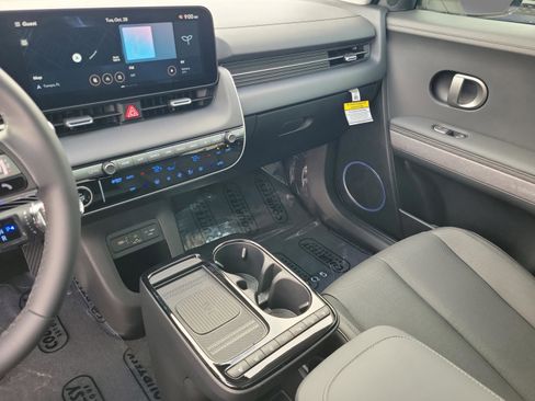 New 2026 Hyundai Ioniq 5 Limited image 27