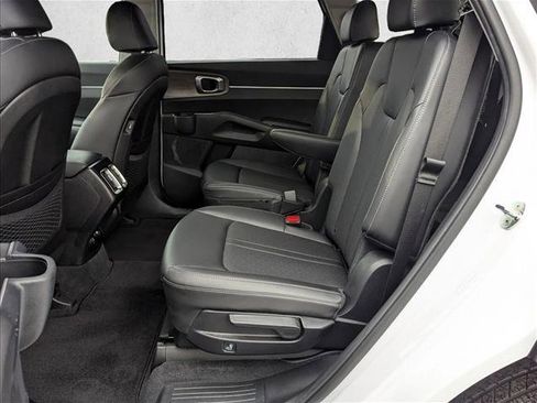 Used 2022 Kia Sorento X-Line EX image 18