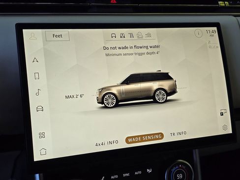 Used 2023 Land Rover Range Rover SE image 46