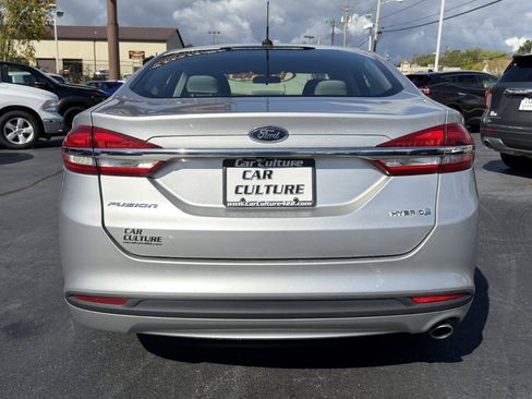 Used 2018 Ford Fusion S image 43