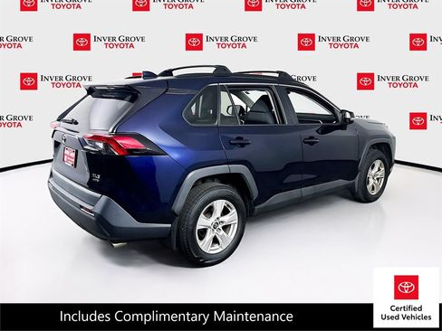 Certified 2020 Toyota RAV4 XLE w/ Convenience Package AWD/4WD image 5