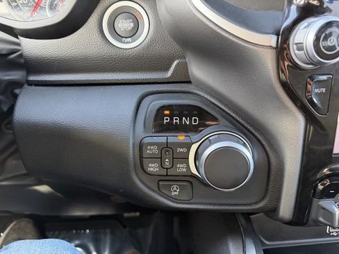 Used 2025 RAM 1500 Big Horn image 24