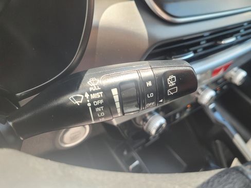 Used 2020 Kia Telluride S image 35