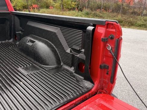 Used 2021 RAM 1500 Big Horn image 14