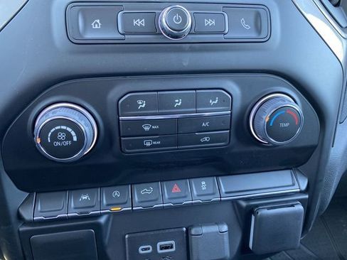 New 2026 Chevrolet Silverado 1500 Custom AWD/4WD image 18