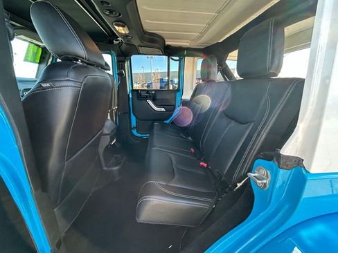 Used 2017 Jeep Wrangler Unlimited Sahara w/ Quick Order Package 24E Chief image 23