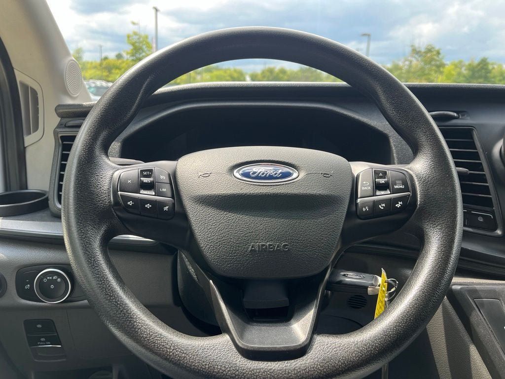 Used 2024 Ford Transit 250 148 Medium Roof RWD image 17