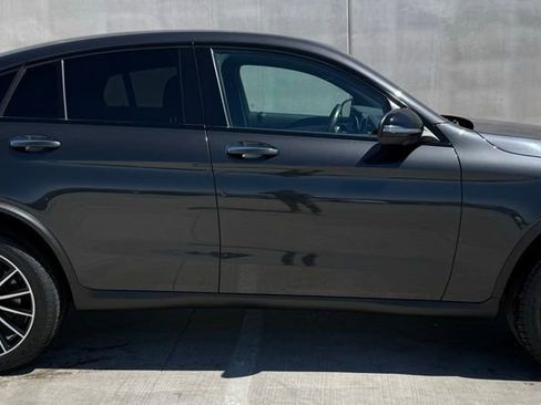 Used 2022 Mercedes-Benz GLC 300 4MATIC Coupe image 9
