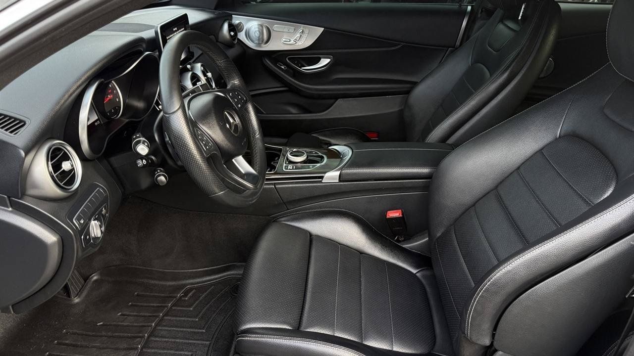 Used 2018 Mercedes-Benz C 300 4MATIC Coupe image 27