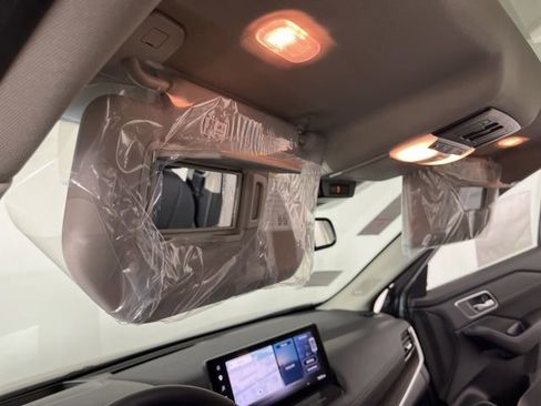 New 2026 Nissan Rogue Platinum AWD/4WD image 36