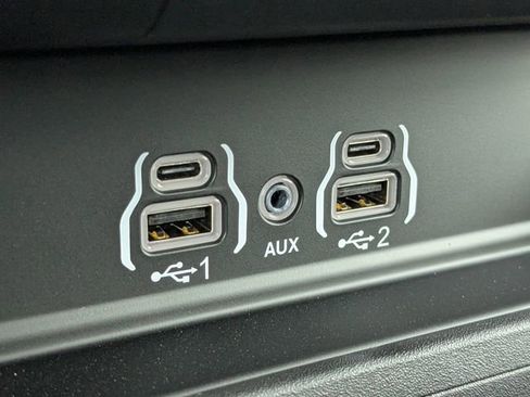 New 2026 RAM 2500 Big Horn AWD/4WD image 22