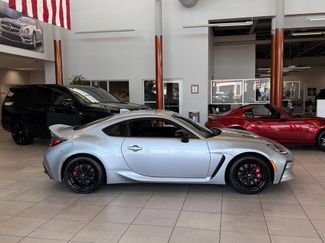 Used 2025 Toyota GR86 Premium w/ Performance Package RWD video 3