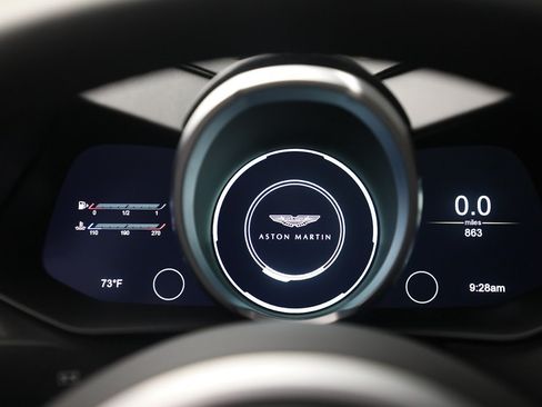 Used 2019 Aston Martin DBS Superleggera RWD image 21