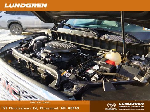 Used 2017 GMC Acadia Denali w/ Technology Package image 30