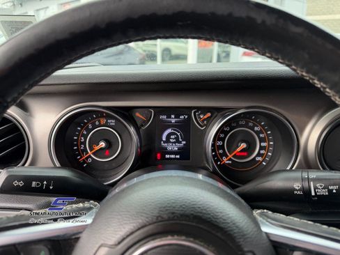 Used 2020 Jeep Gladiator Sport w/ Quick Order Package 23S image 36