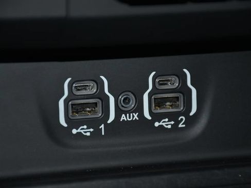 Used 2022 RAM 1500 Laramie w/ Sport Appearance Package AWD/4WD image 21