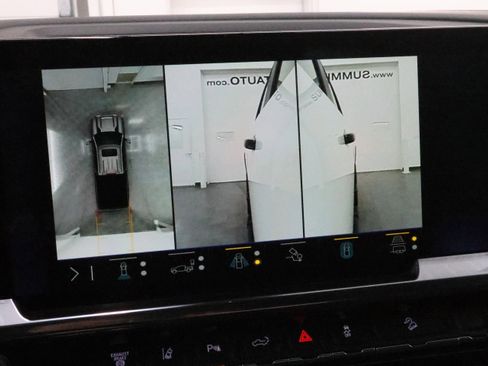 Used 2024 Chevrolet Silverado 2500 LT w/ Z71 Sport Edition image 20