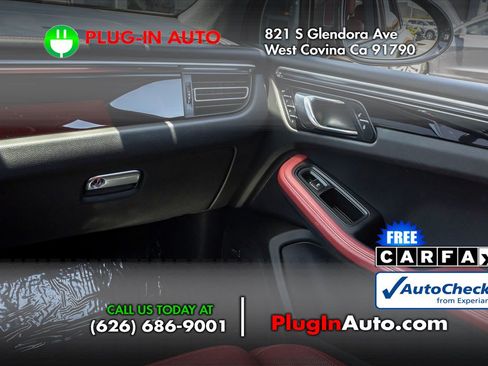 Used 2019 Porsche Macan AWD/4WD image 18