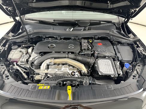 New 2026 Mercedes-Benz GLA 250 image 32