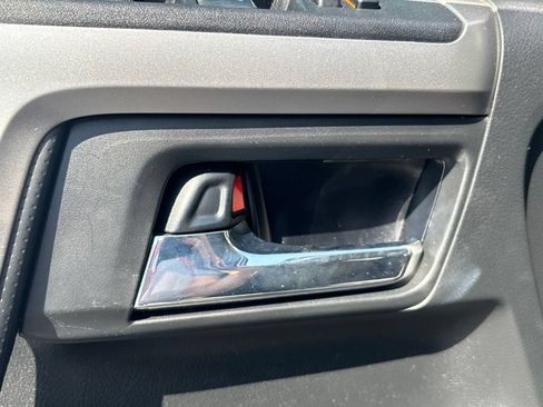 Used 2017 Toyota 4Runner SR5 Premium RWD image 8