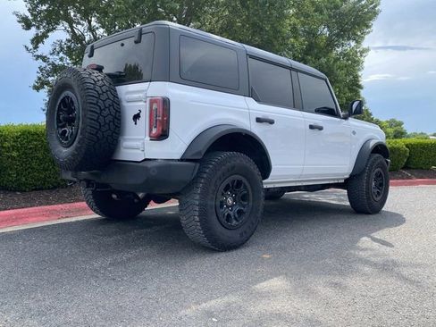 Used 2023 Ford Bronco Wildtrak AWD/4WD image 3