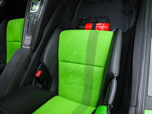 Used 2019 Porsche 911 GT3 RS image 24