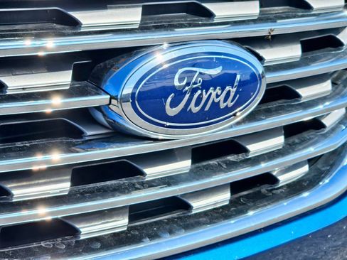 Used 2020 Ford Edge SEL w/ Convenience Package FWD image 6