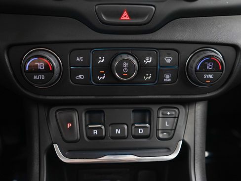 Used 2019 GMC Terrain Denali image 23