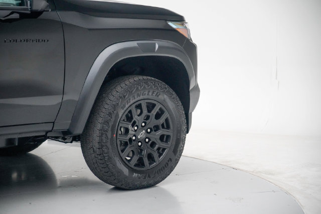 New 2026 Chevrolet Colorado Trail Boss AWD/4WD image 9