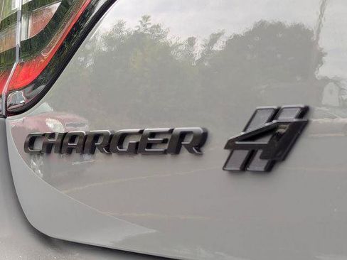 Used 2023 Dodge Charger SXT w/ Blacktop Package AWD/4WD image 33