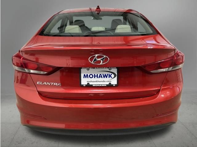 Used 2017 Hyundai Elantra SE FWD image 4
