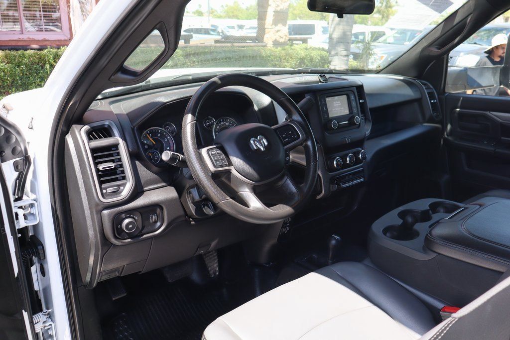 Used 2022 RAM 5500 Tradesman AWD/4WD image 18