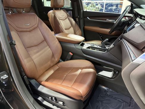Used 2024 Cadillac XT5 Premium Luxury image 19