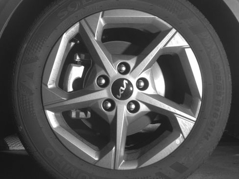 Used 2025 Kia K4 LXS image 12