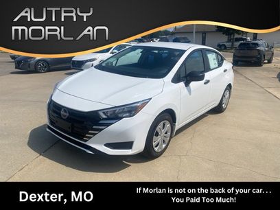 Used 2025 Nissan Versa S w/ Trunk Package