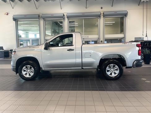 Used 2022 Chevrolet Silverado 1500 W/T w/ WT Value Package AWD/4WD image 5