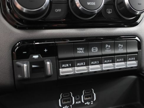 Used 2022 RAM 2500 Laramie w/ Night Edition AWD/4WD image 50