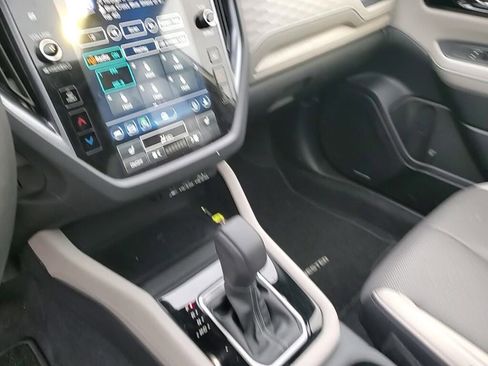 Certified 2025 Subaru Forester Limited image 27