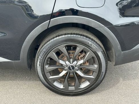 Used 2023 Kia Sorento X-Line EX image 9